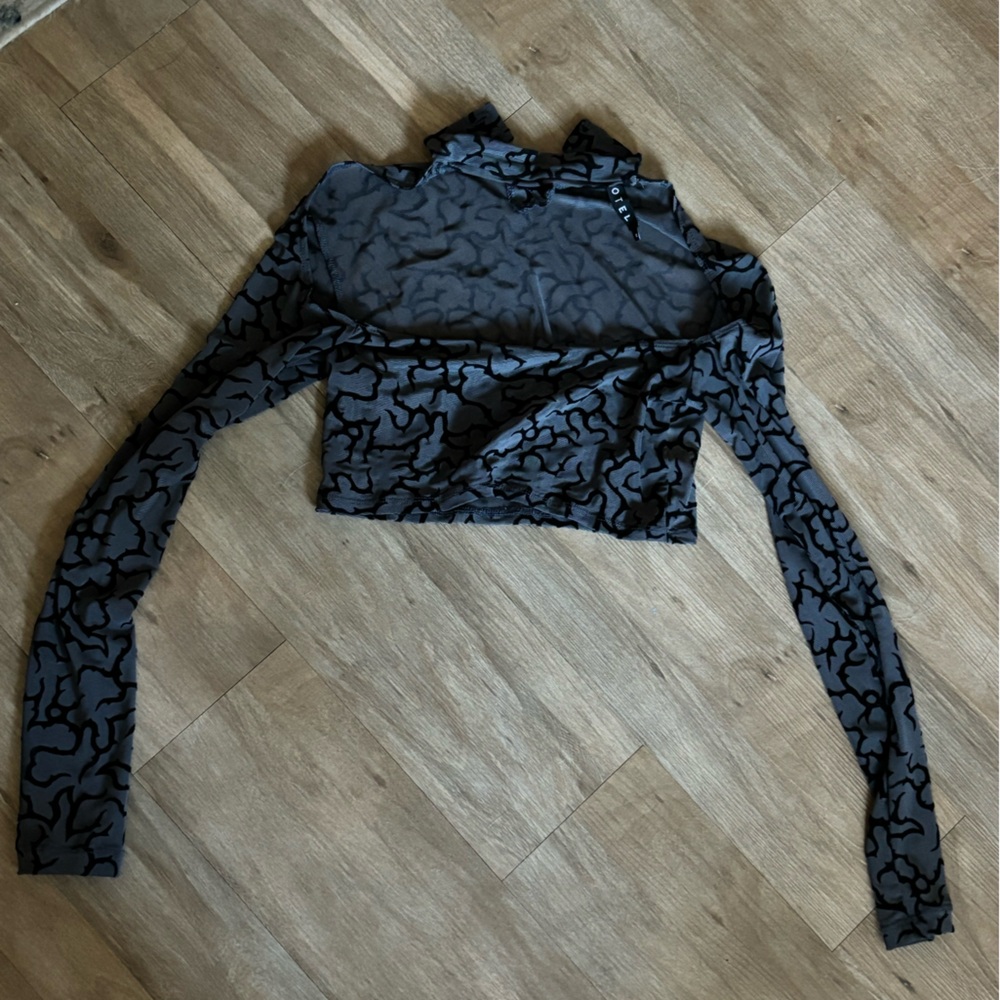 Motel Rocks Black Patterned set - image 3